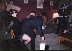 ~Curly~ giving Fantassia a lap dance